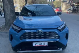 Toyota, RAV4