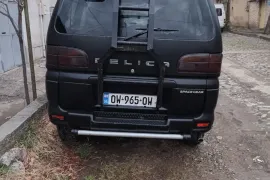 Mitsubishi, Delica