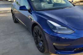 Tesla, Model 3