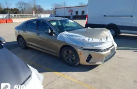 Kia, K5