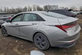 Hyundai, Elantra