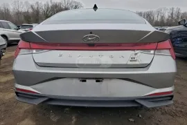 Hyundai, Elantra