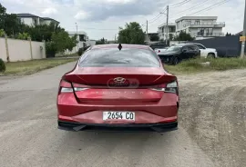Hyundai, Elantra