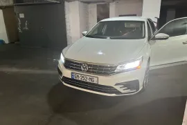 Volkswagen, Passat