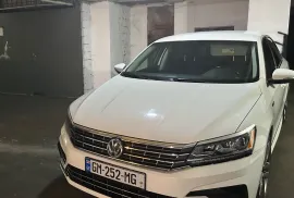 Volkswagen, Passat