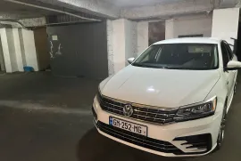 Volkswagen, Passat