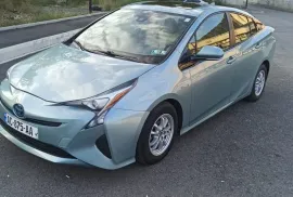 Toyota, Prius
