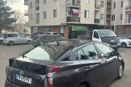 Toyota, Prius