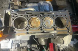 ძრავის და სავალი ნაწილების შეცვლა აღდგენა გარანტით