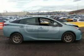 Toyota, Prius