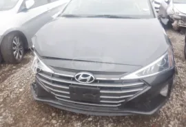 ავტონაწილები, დაშლილი ავტომობილები, HYUNDAI 