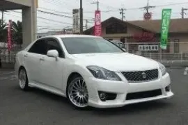 Toyota, Crown