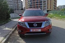 Nissan, Pathfinder