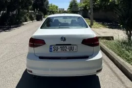 Volkswagen, Jetta