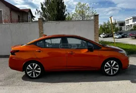 Nissan, Versa