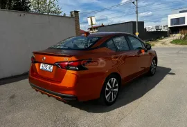 Nissan, Versa