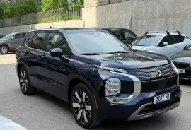 Mitsubishi, Outlander