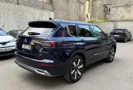 Mitsubishi, Outlander