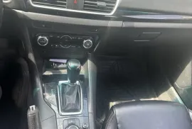 Mazda, MAZDA3