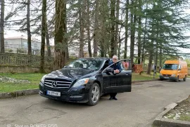 Mercedes-Benz, R-Class, R 350