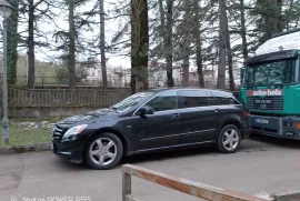 Mercedes-Benz, R-Class, R 350