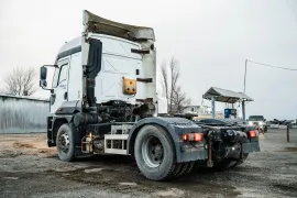 Ford, Cargo