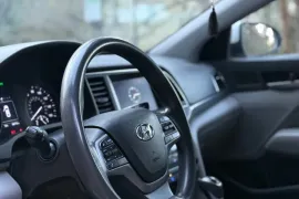 Hyundai, Elantra