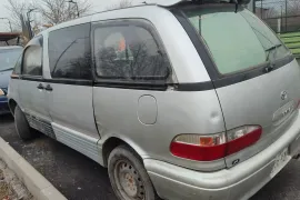 Toyota, Estima
