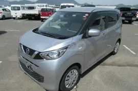 Nissan, Dayz