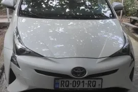 Toyota, Prius