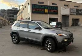 Jeep, Cherokee