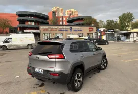 Jeep, Cherokee