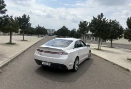 Lincoln, MKZ
