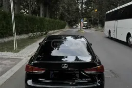 Lexus, IS, IS 300