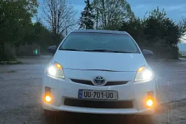 Toyota, Prius