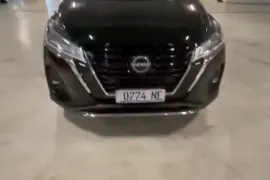 Nissan, Kicks SR