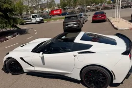 Chevrolet, Corvette