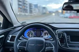 Chrysler, 200