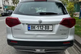 Suzuki , Vitara