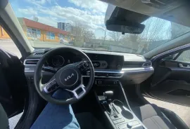 Kia, K5