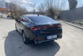 Kia, K5