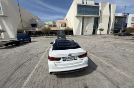 Kia, Optima