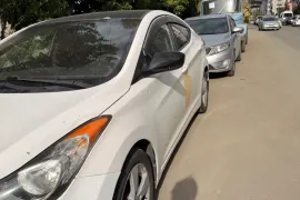 Hyundai, Elantra