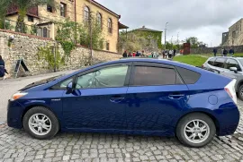 Toyota, Prius