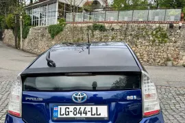 Toyota, Prius