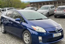 Toyota, Prius