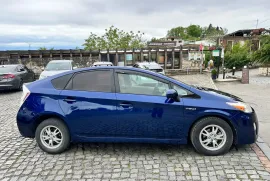 Toyota, Prius