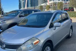 Nissan, Versa