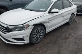Volkswagen, Jetta