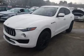 Maserati, Levante